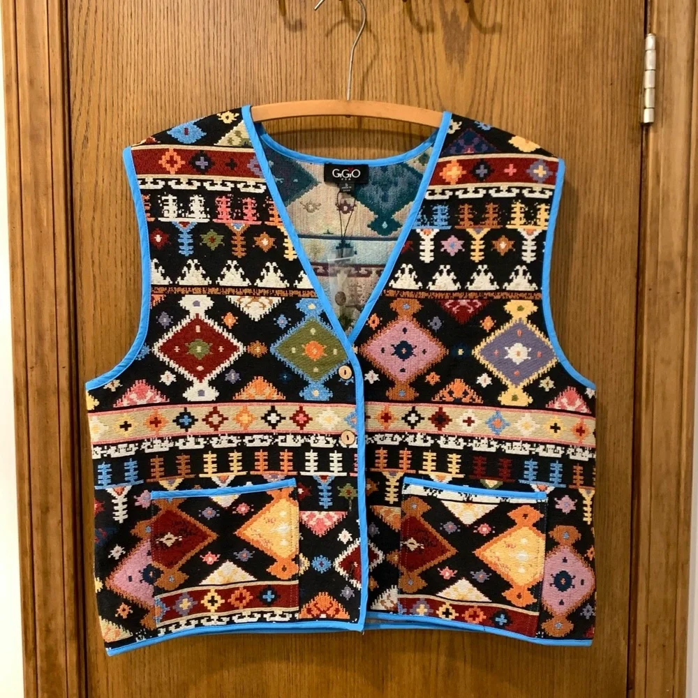 Beautiful GiGio vest with geometric pattern, oversized small, boxy fit - Picture 2 of 10